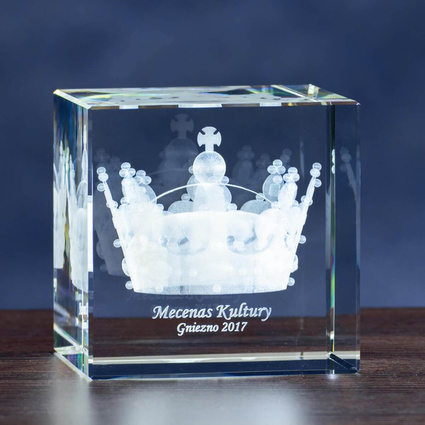 Kryształowy przycisk do papieru z koroną personalizowany dedykacją