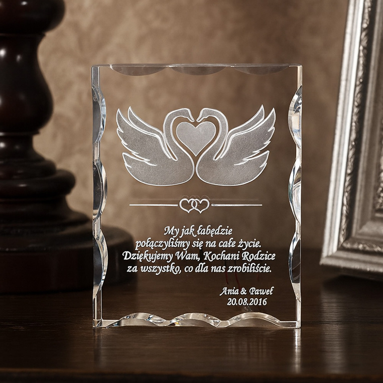Podziękowania dla rodziców - Zakochane łabędzie statuetka z grawerem