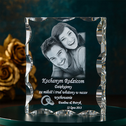 Pomysł na prezent na rocznicę - zdjęcie 3D w krysztale