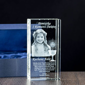 Duży kryształ z trójwymiarowym zdjęciem dziecka - Pamiątka I Komunii Św.